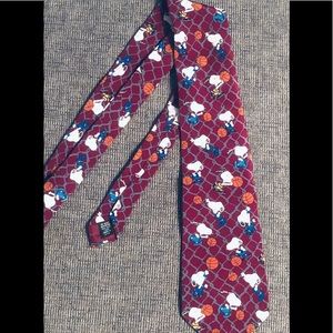 Silk tie